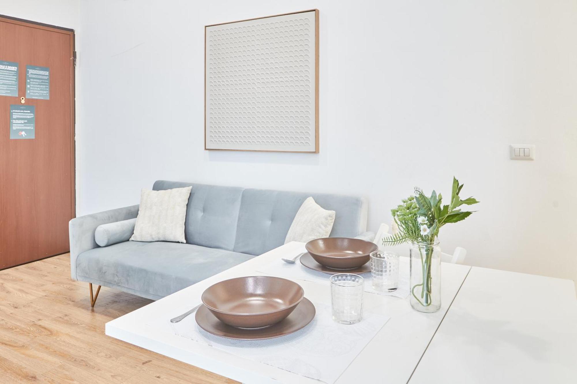 Spacious Flat Close To Fondazione Prada & Metro Milan Luaran gambar