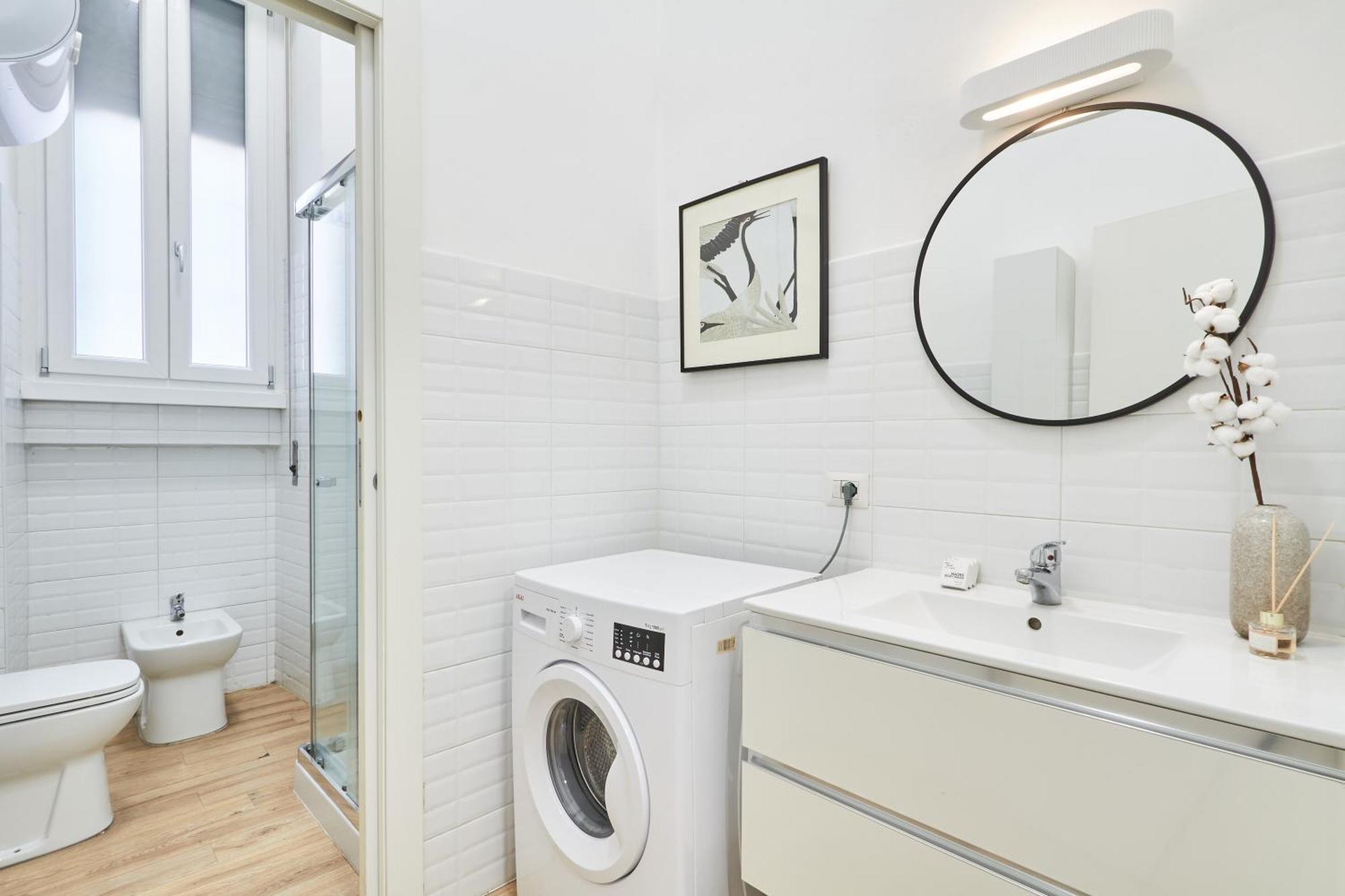 Spacious Flat Close To Fondazione Prada & Metro Milan Luaran gambar